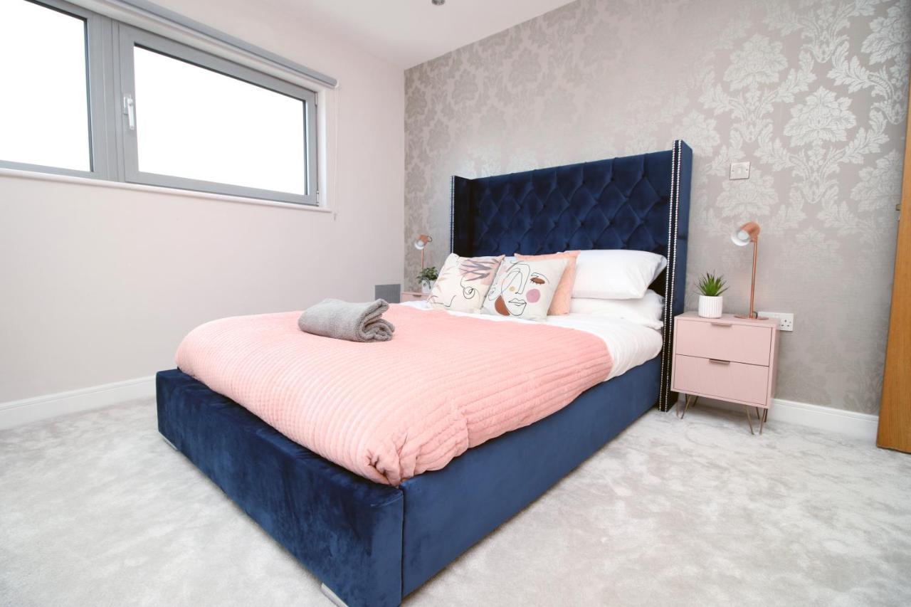 The View - Long Stay Offer - Modern Central Apartment And Parking By Cto Serviced Apartments Cardiff Exteriör bild